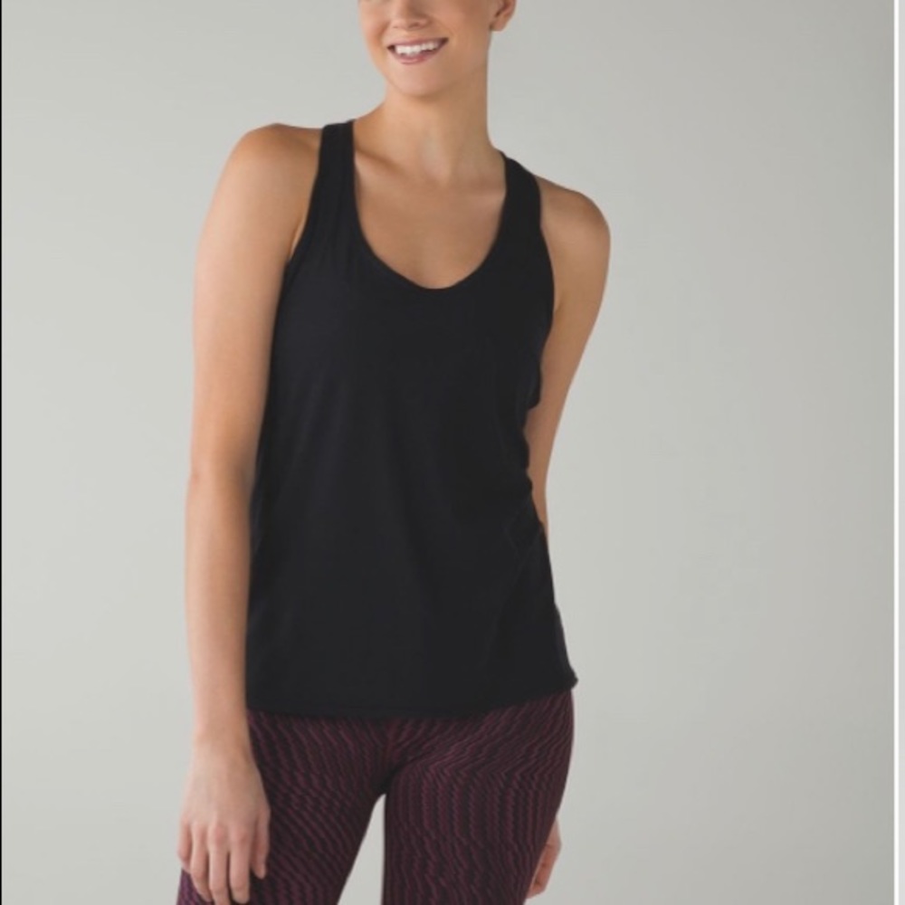 Lululemon tranquil tank size 2 black
